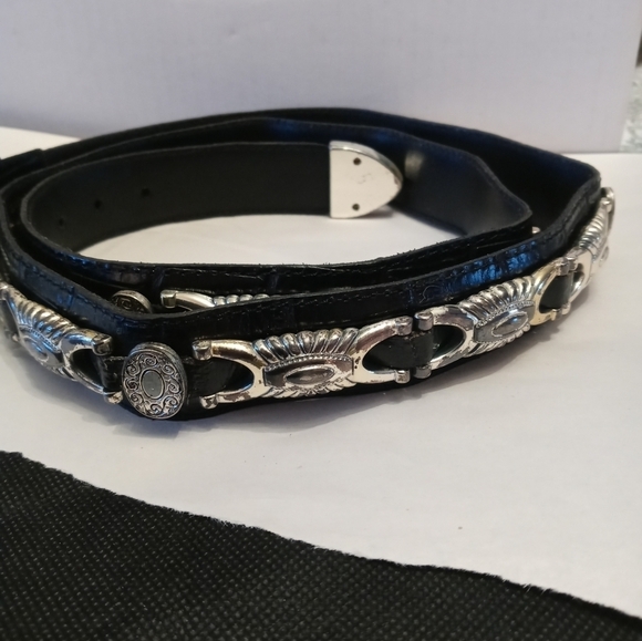 Vtg VIE PRIVÉE FRANCE BLACK LEATHER CONCHO DESIGNER WESTERN STYLE BELT ST MARTEN